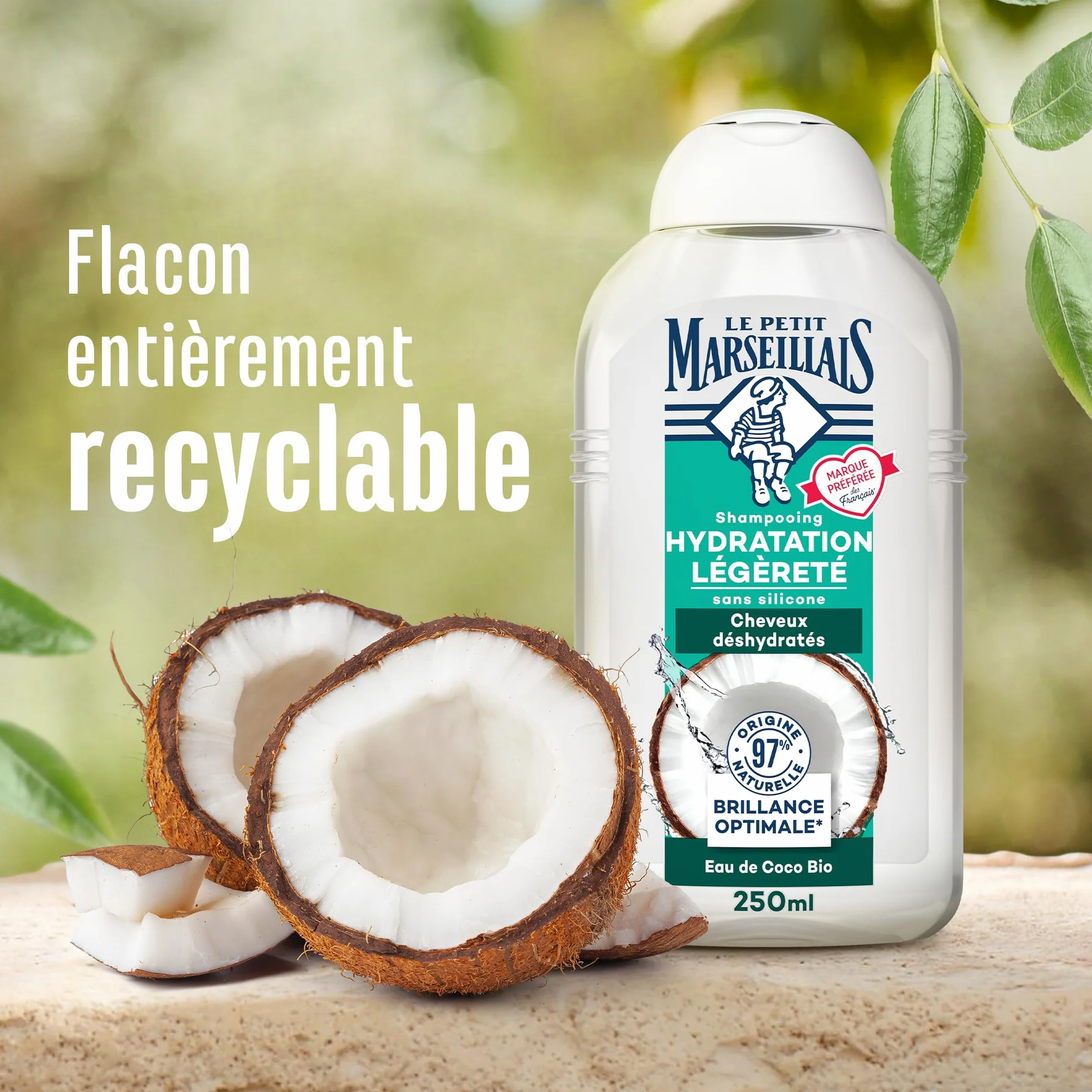 Le Petit Marseillais Shampooing Hydratation Légèreté Eau de Coco Bio 250 ml Sans Silicone Cheveux Déshydratés