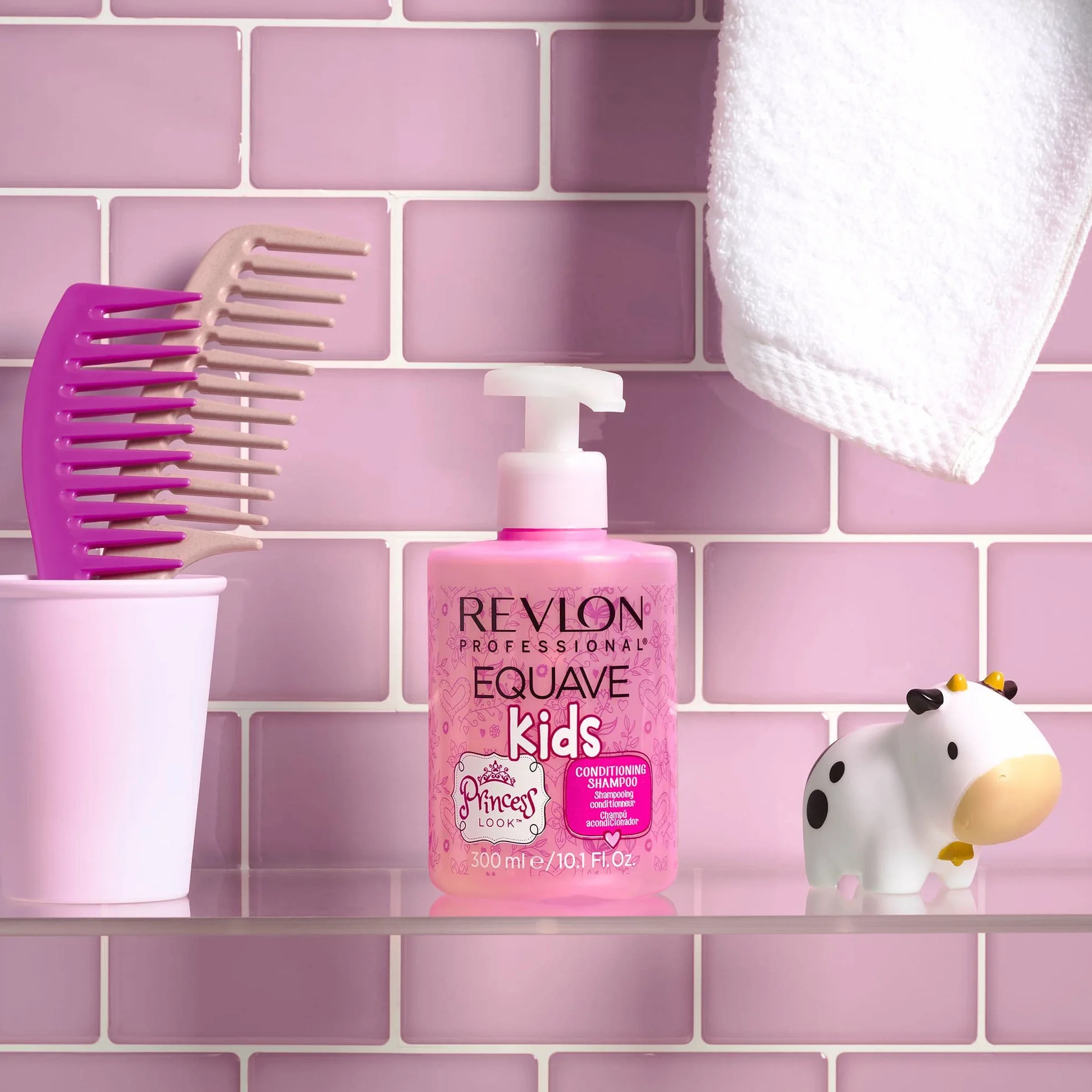 Revlon Professional Equave Shampoing Démêlant Hypoallergénique Hydratant pour Enfant 300ml
