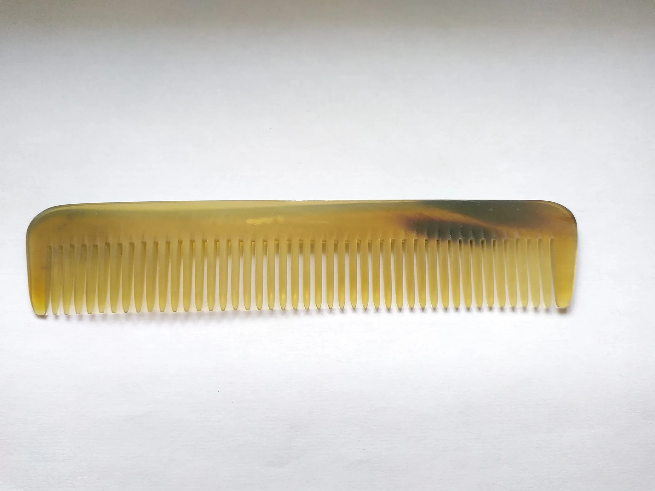 Peigne en Corne Naturelle Démêloir à Grandes Dents 17 cm